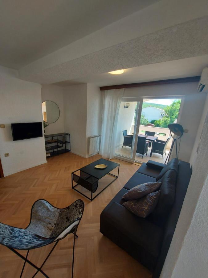 Apartments Fugosic Punat Exterior foto